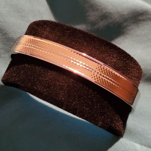 Magnetic Bracelet   - Picture 6 of 12